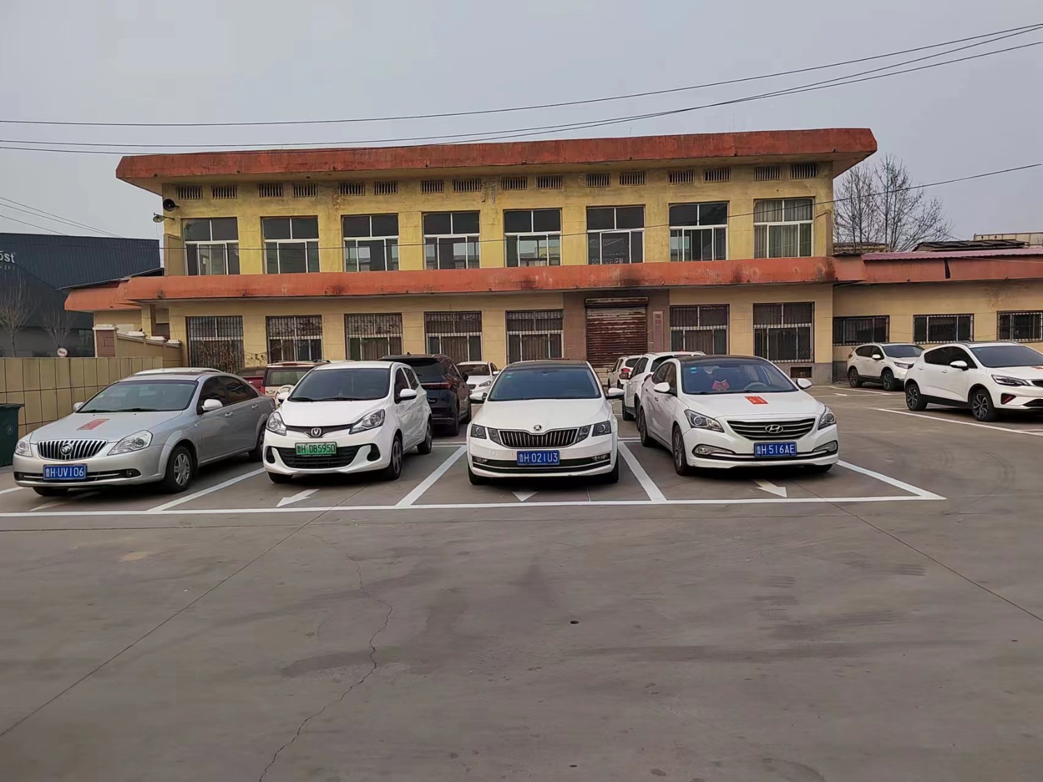 20230216山东盛源:将实事办到员工心坎儿里,图为,艾坦姆流体停车位区域(拍摄者:李晓鹏) (2)