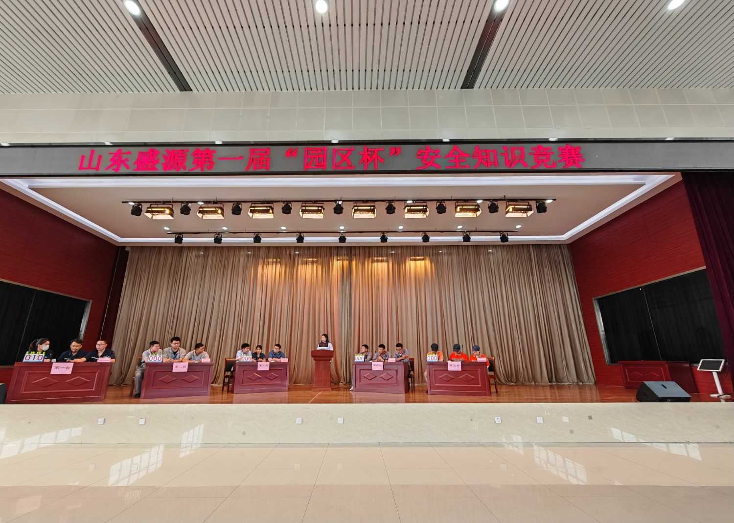 ce869965d642caed0bd4014f69af2f1