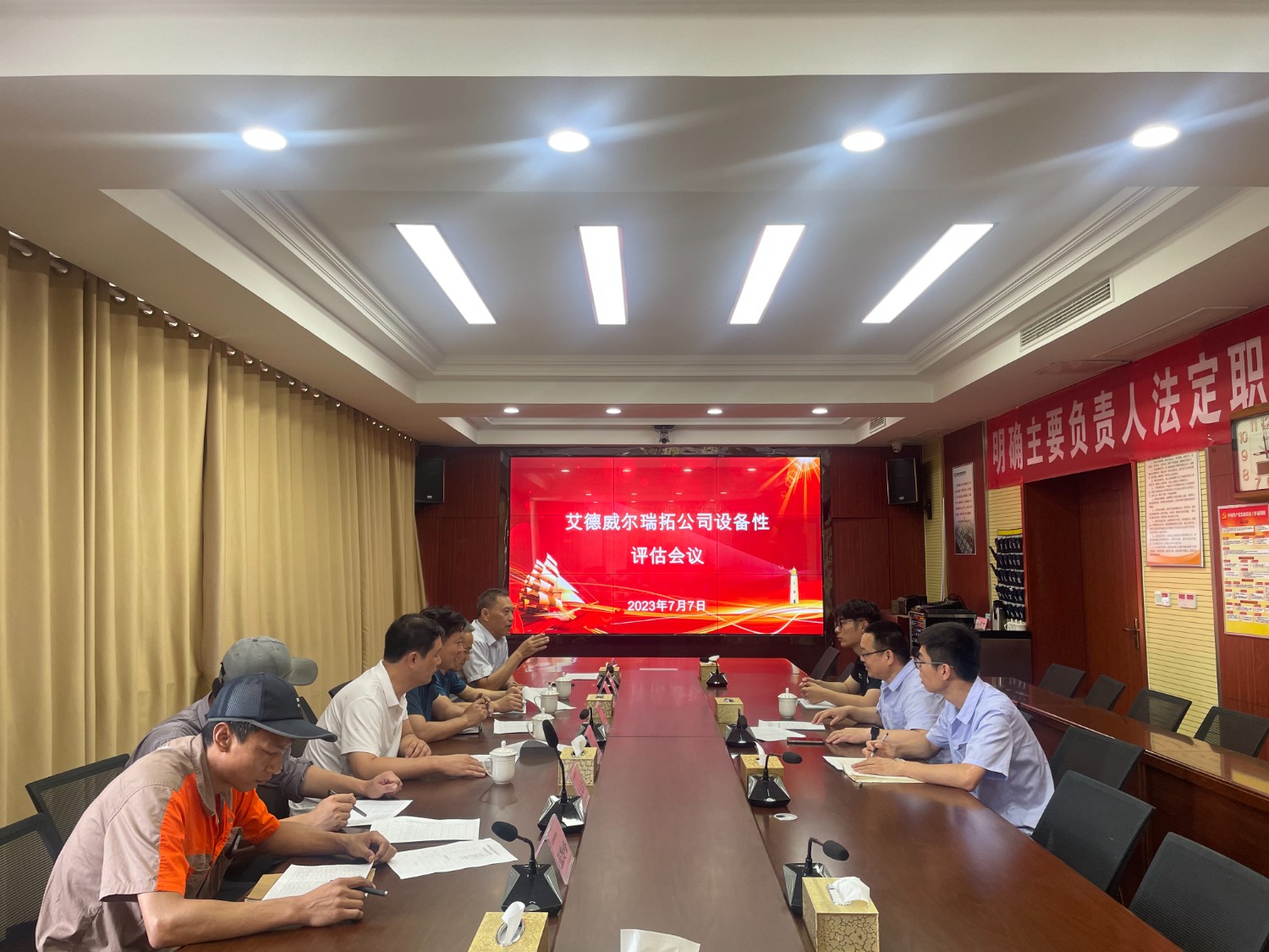 e0053da2e9be95754cefd05577df06e