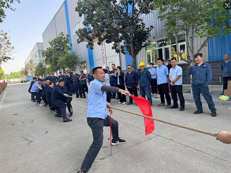 凝心聚力展风采 劳动筑梦庆五一
