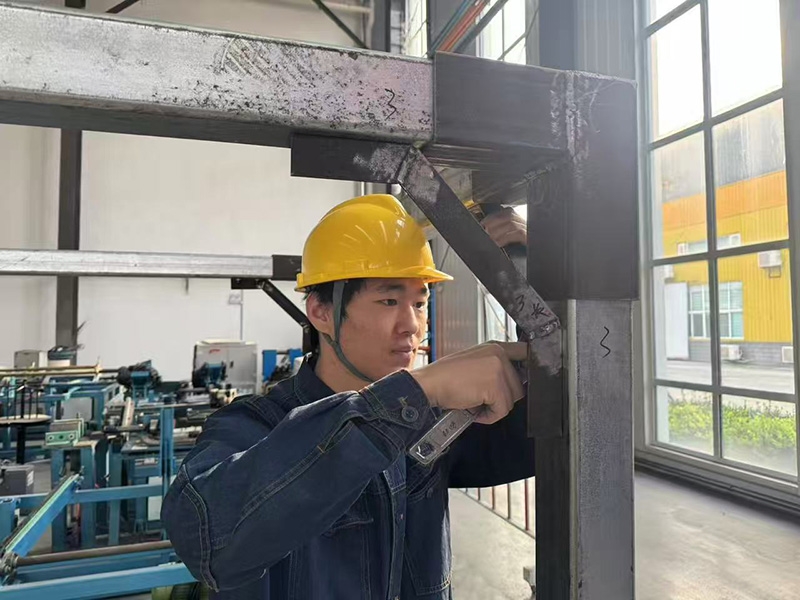 承精神之炬，赴千亿之约